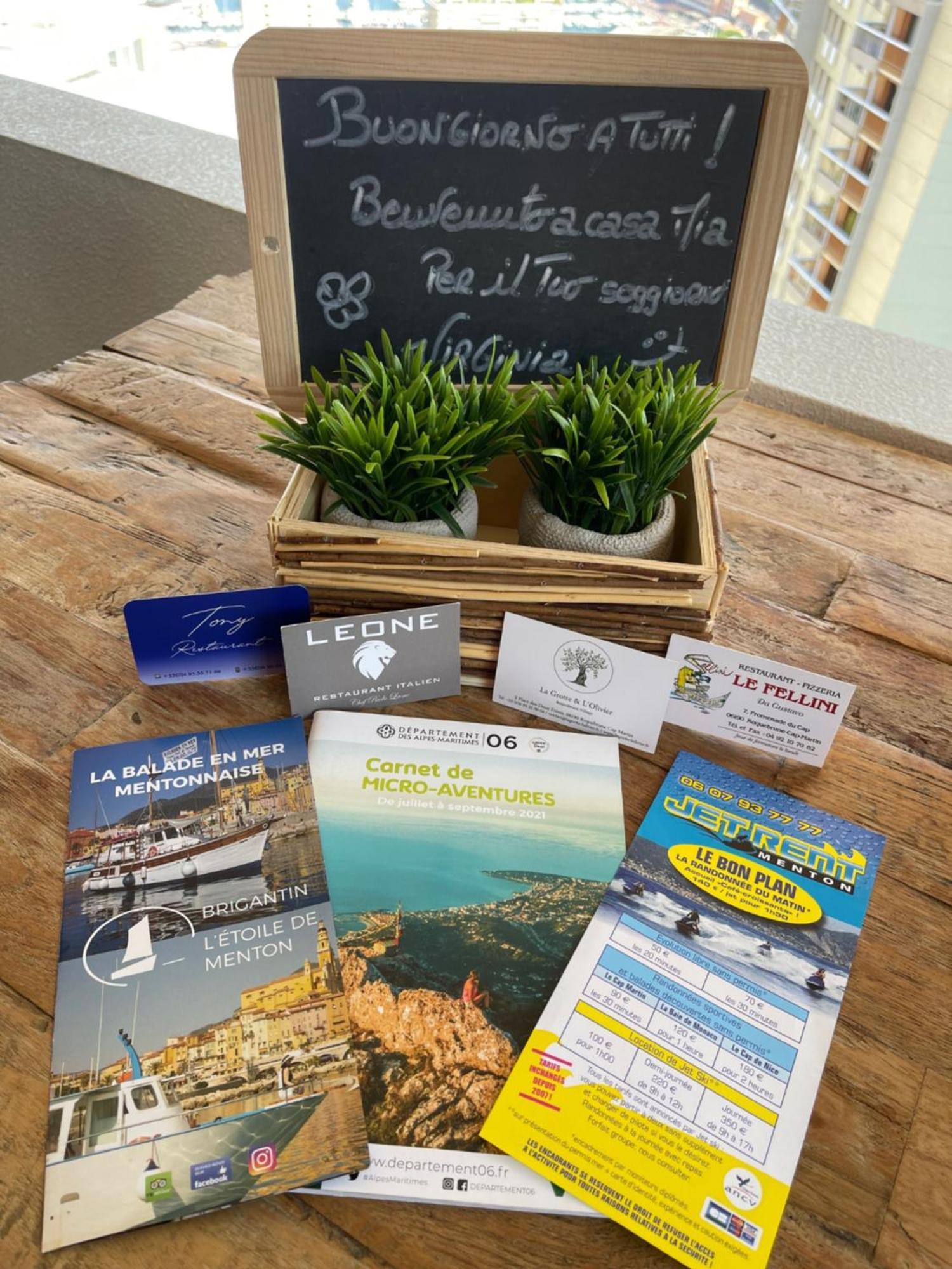 Location saisonnière Menton 50 m des plages Extérieur photo